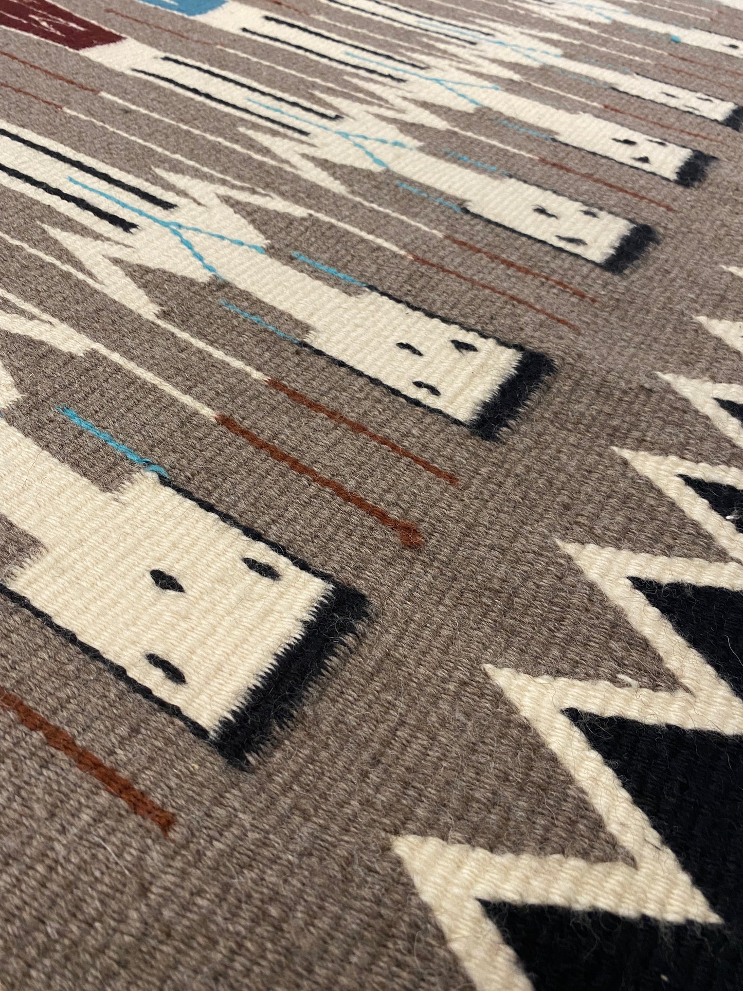 RUG 008 - Navajo Yei