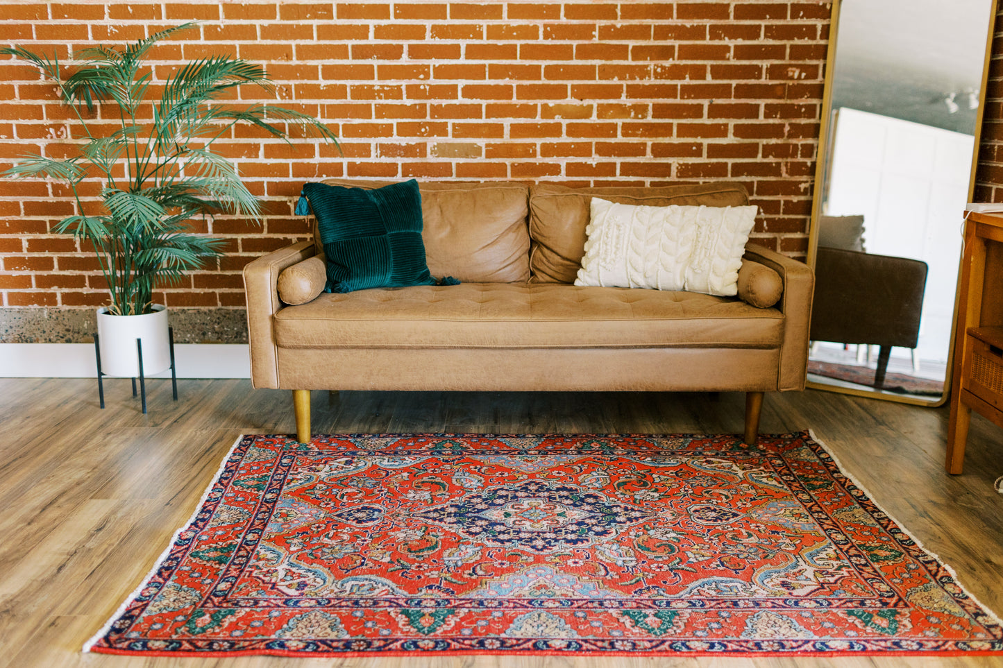 RUG 043 - Red Antique Persian Wool